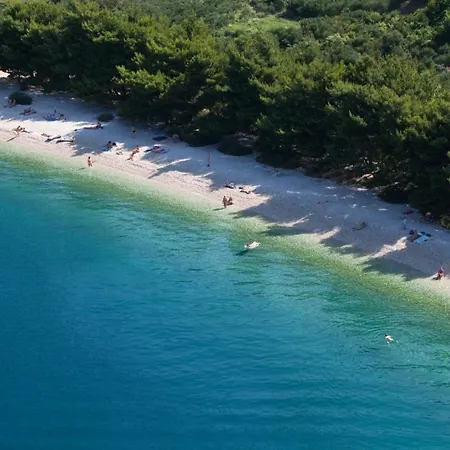 Apartman Krzenic With Sea View Podgora Exterior photo