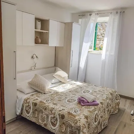 Apartman Krzenic With Sea View Podgora Exterior photo